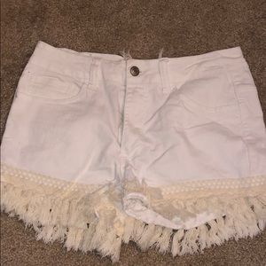 Altar’d State white shorts with cream tassels sz 5